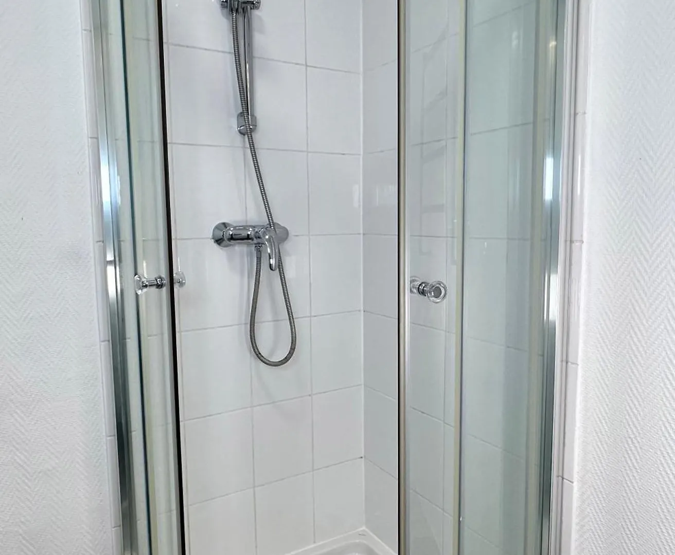 1566 - Beautiful Studio Near Parc Des Expositions